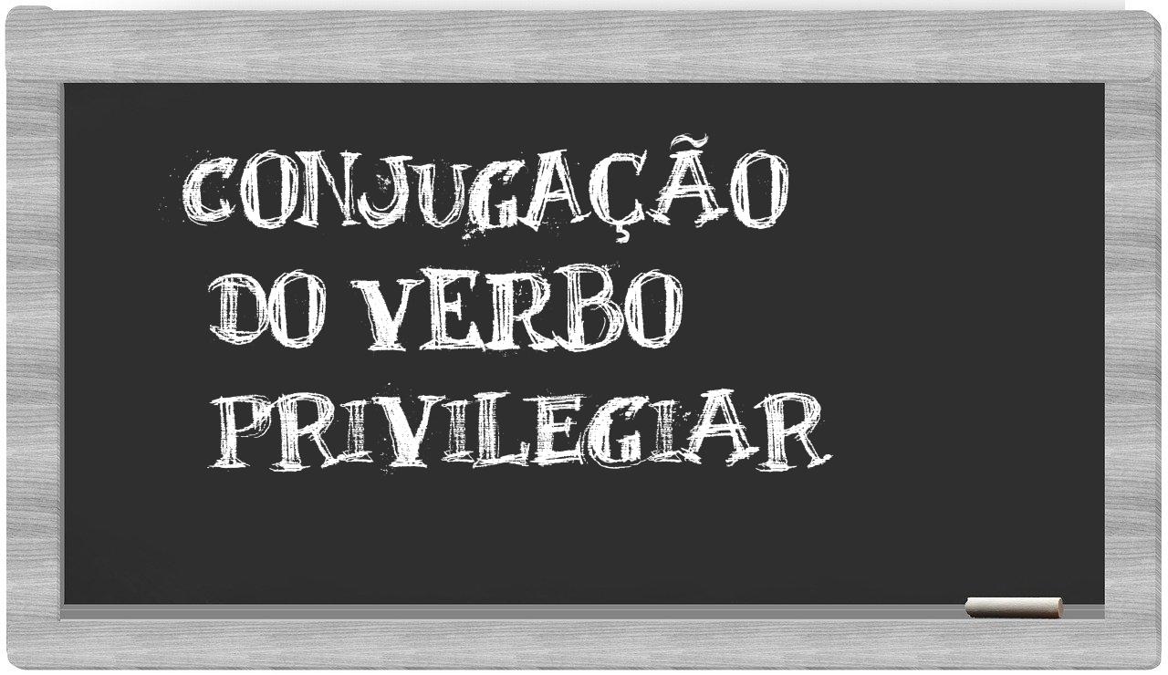 ¿privilegiar en sílabas?